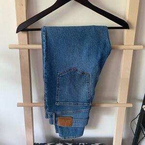 The Lola High Rise Skinny Jean by Denim Forum